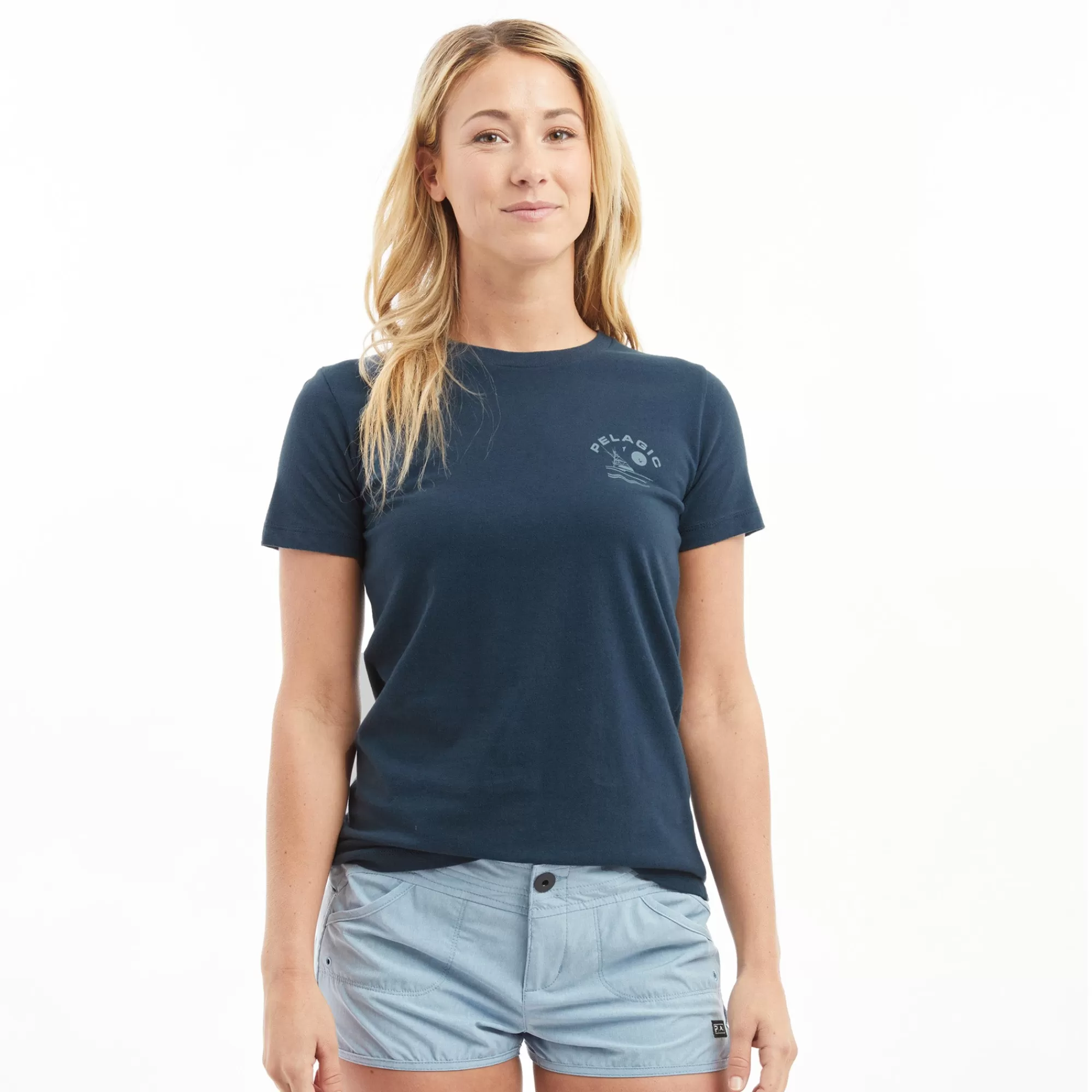 Pelagic T-Shirts & Tank Tops>Ws Quest Smokey Blue